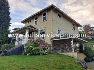 Centrally located apt. in updated triplex., Everett, WA 98201
