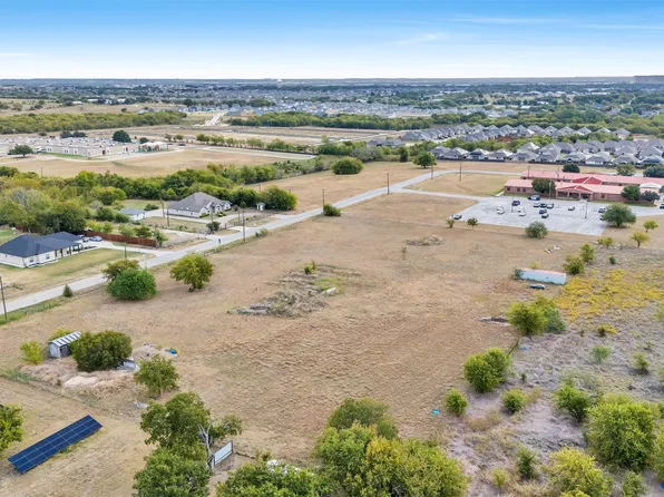 Hereford Dr, Fort Worth, TX 76179