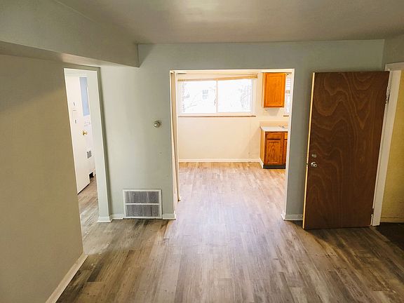 5th image of 1909 Truitt Ave #2