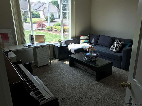 4th image of 1435 Orchardview Ave NW