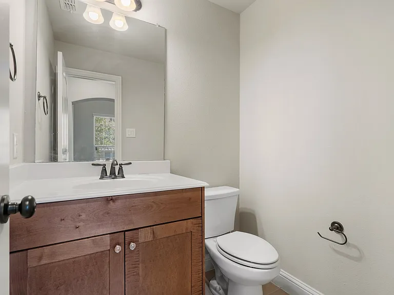 857 Dartford Dr — Photo 12