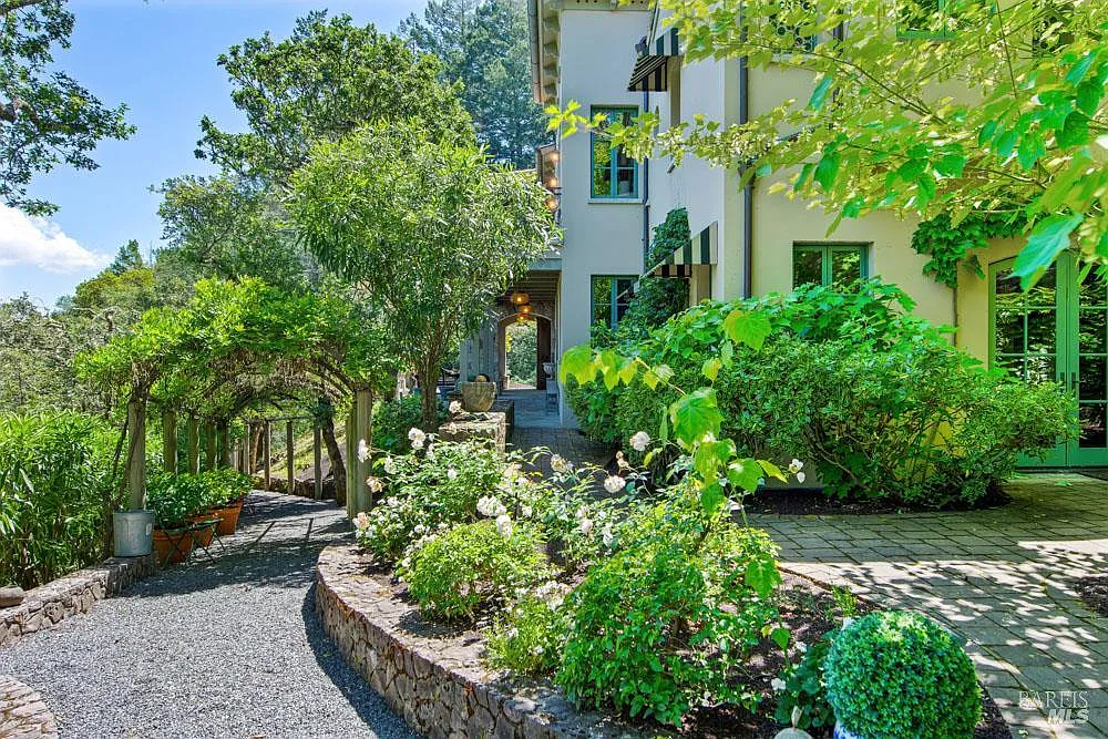 6640 Sonoma Mountain Road - Photo 6