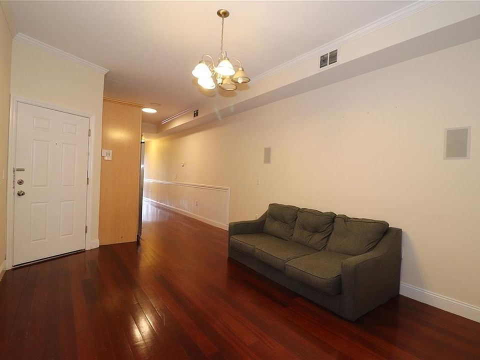 1st image of 102 Fleet St APT 2L