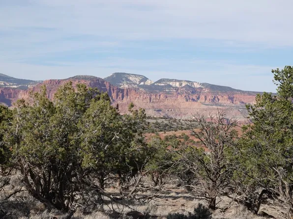 1115 E Donkey Flats Rd, Teasdale, UT 84773