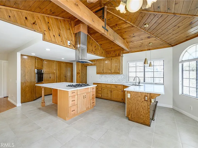 21786 Santaquin Dr — Photo 25