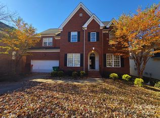 3214 Grandeur Rd, Charlotte, NC 28269