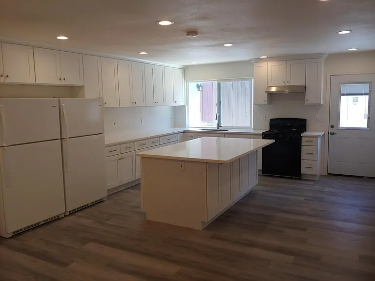 5332 Prosperity Ln — Photo 2