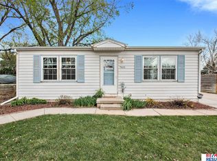 7611 S 39th Ave, Bellevue, NE 68147