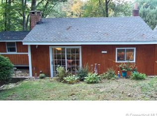 175 Manor Rd, Southbury, CT 06488