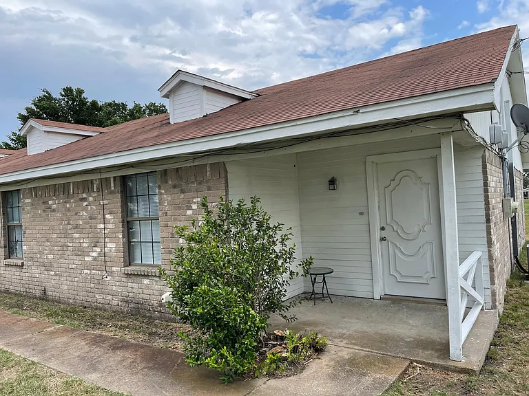 243 Speegleville Rd — Photo 36