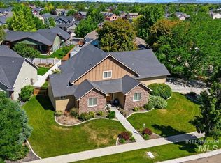 1990 W Bear Creek Dr, Nampa, ID 83686
