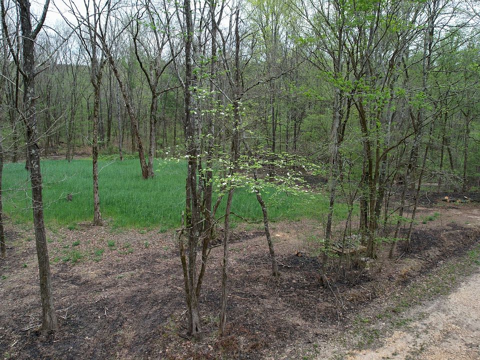 1st image of 4424 Lane Springs Rd