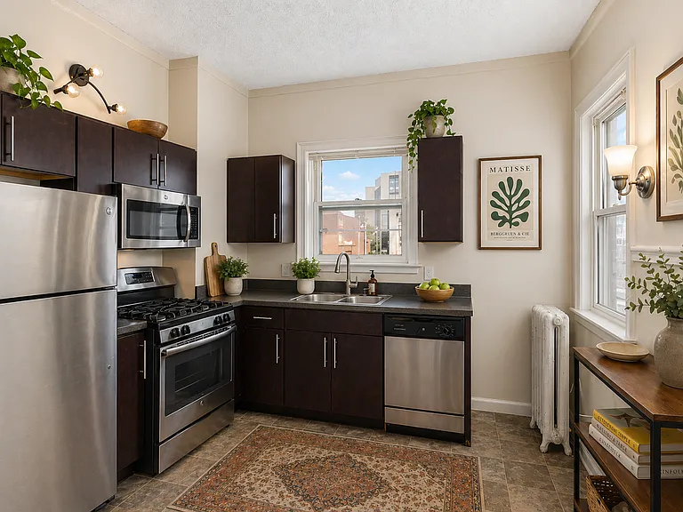 16 Jefferson Ave SE — Photo 13