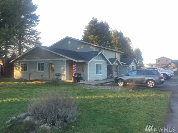 1864 Trigg Rd, Ferndale, WA 98248