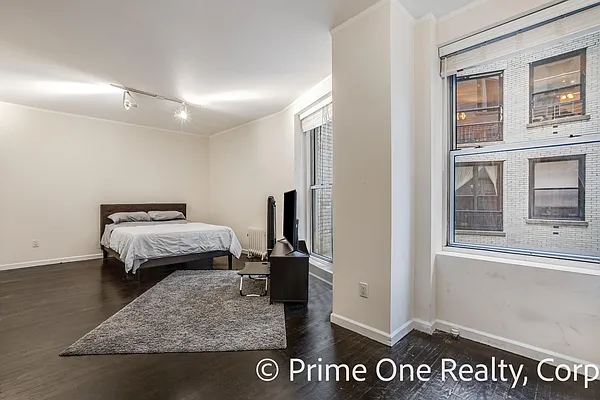 Rented by Prime One Realty Corp | media 1