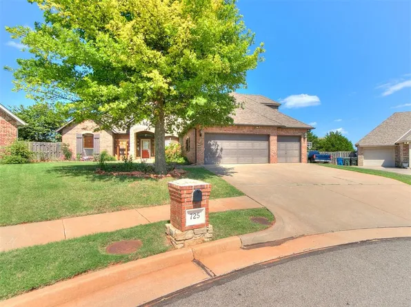 725 Secretariat Ln, Edmond, OK 73003