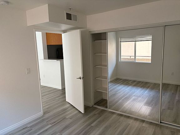 2nd image of 1720 Taft Ave APT 104