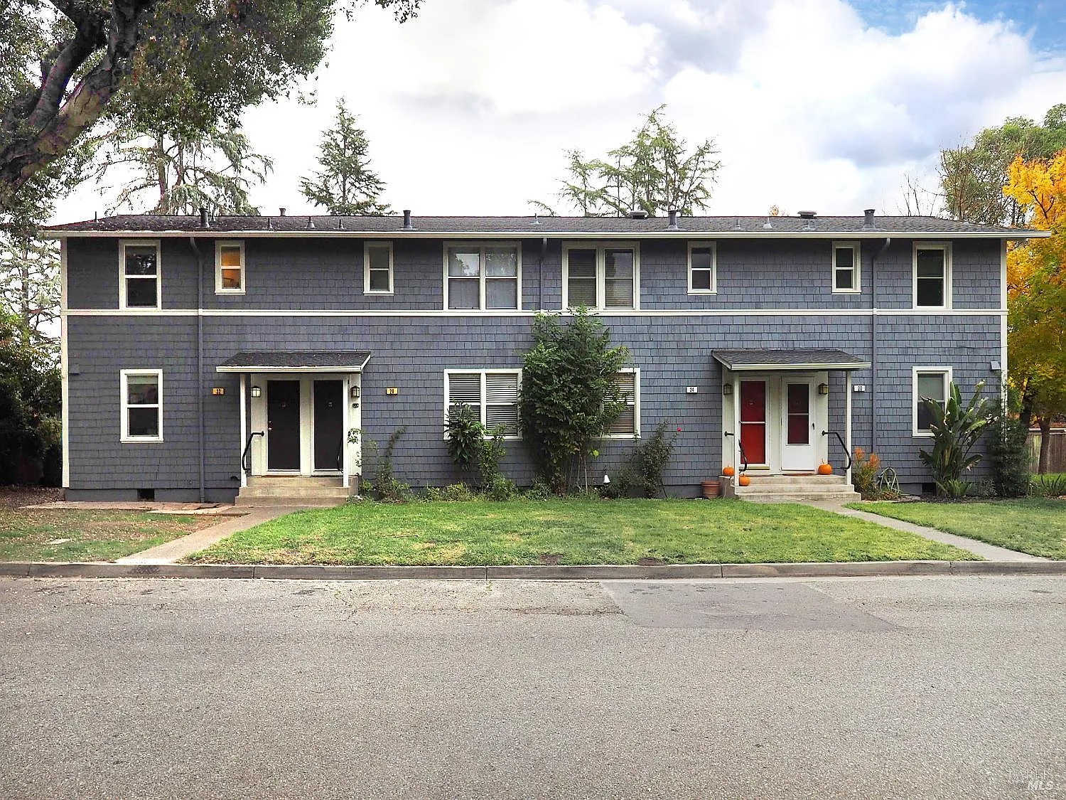 32 Lovejoy Way photo 1