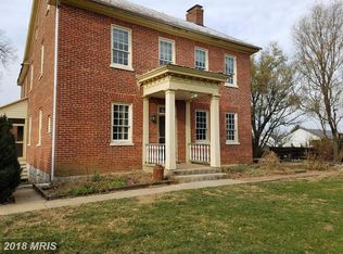 19311 Jamestown Dr, Hagerstown, MD 21742