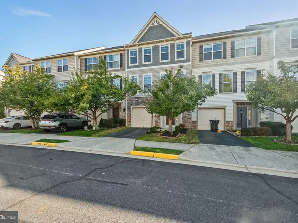 42609 Chisholm Dr, Ashburn, VA 20148