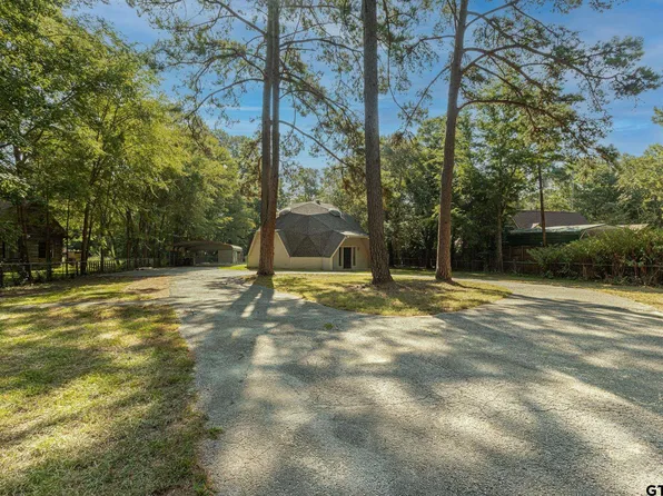 18189 Eastside Rd, Troup, TX 75789