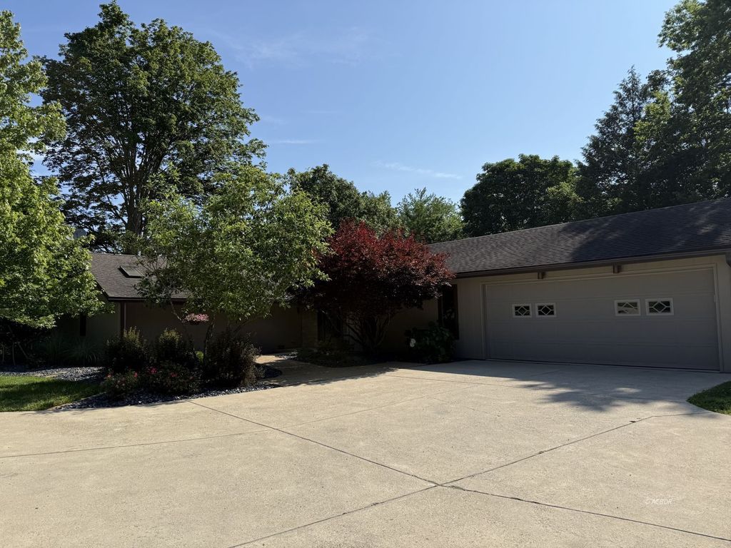 Real estate listing image