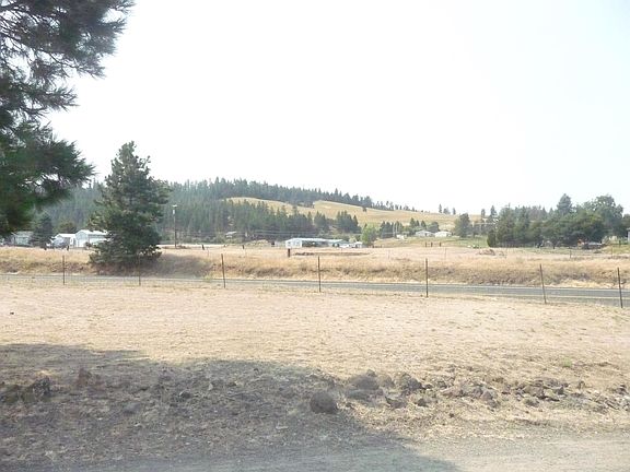 3rd image of 13724 W Medical Lake Four Lakes Rd #4