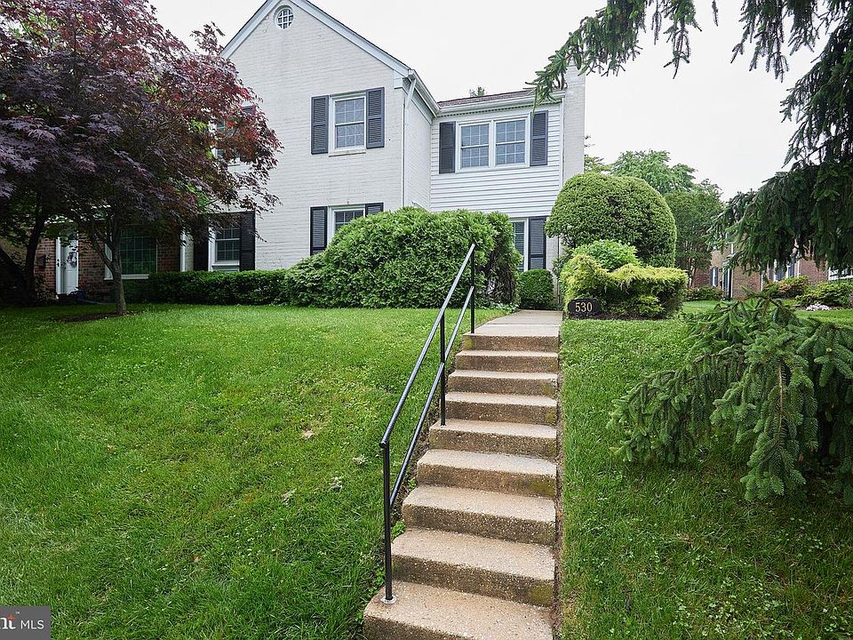 1st image of 530 Azalea Dr #42