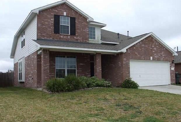 1st image of 2211 Highland Crossing Dr