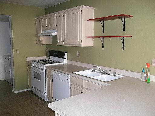 2nd image of 1608 Hennepin Dr