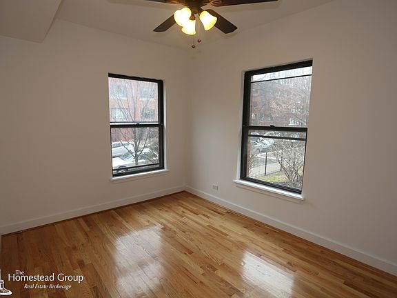 3rd image of 927 W Sunnyside Ave #1north