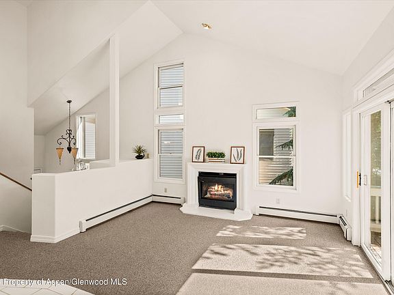 5th image of 1524 Mockingbird Ln