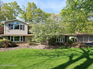 434 Signal Hill Rd, North Barrington, IL 60010
