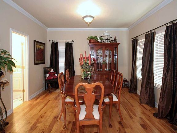 2nd Living or Dining