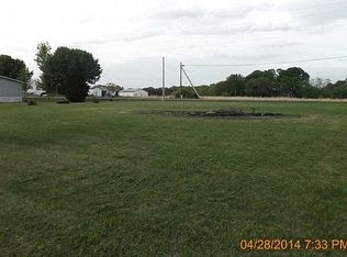 1087 Burchfield Rd, Dandridge, TN 37725