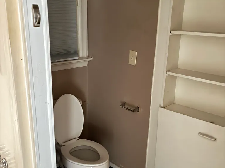 6306 Wall St — Photo 17