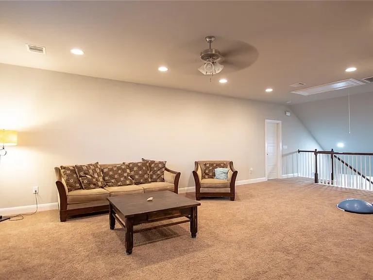 22521 Rock Wren Rd — Photo 27
