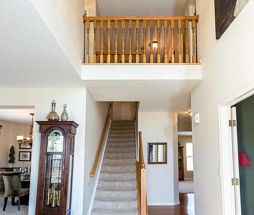 3rd image of 5699 Braymoore Dr