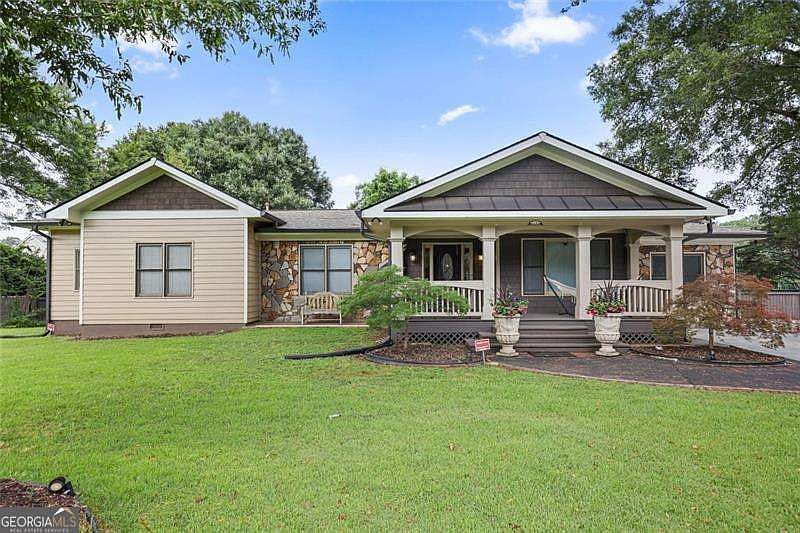 1st image of 1665 Cunningham Rd SW