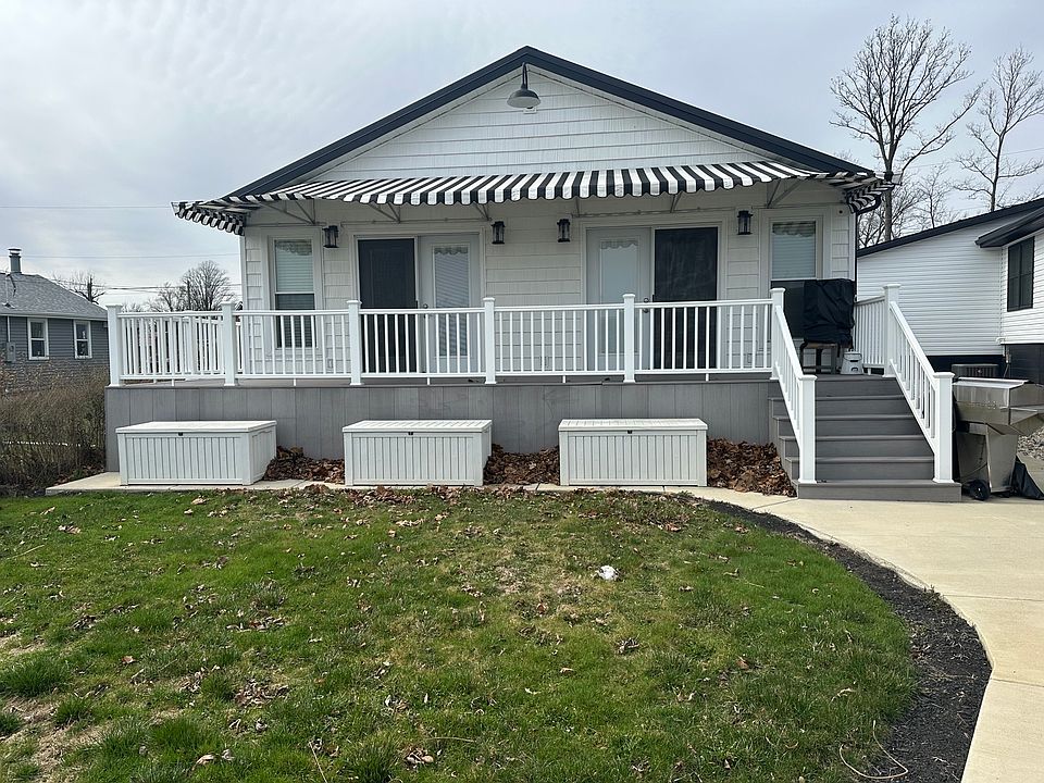 1st image of 7712 Walnut St