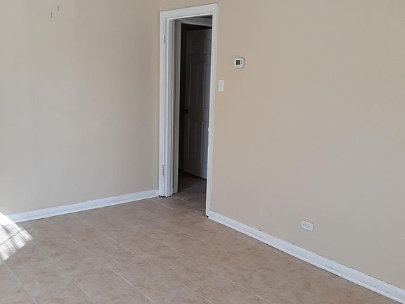 3rd image of 159 Sterling St