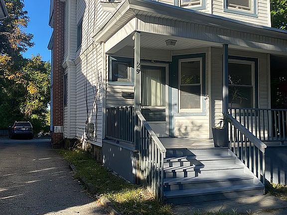 4th image of 29 Battle Ave
