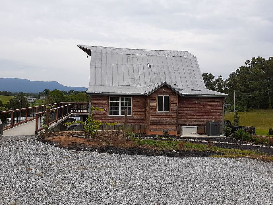 2nd image of 1470 Muddy Creek Rd