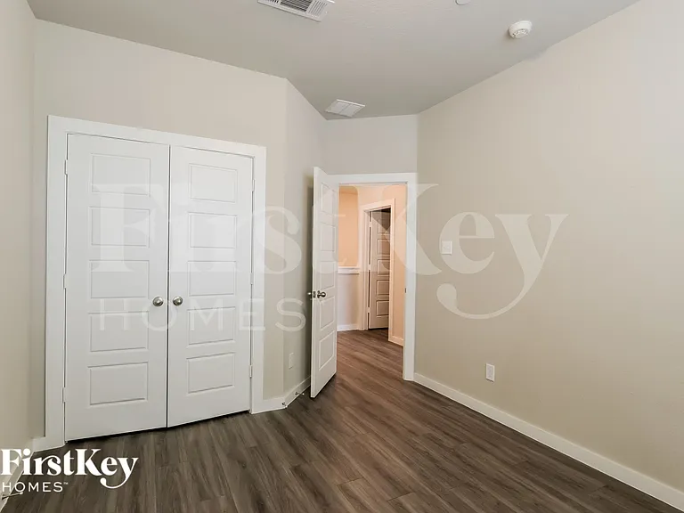 446 S Centro Cir — Photo 14
