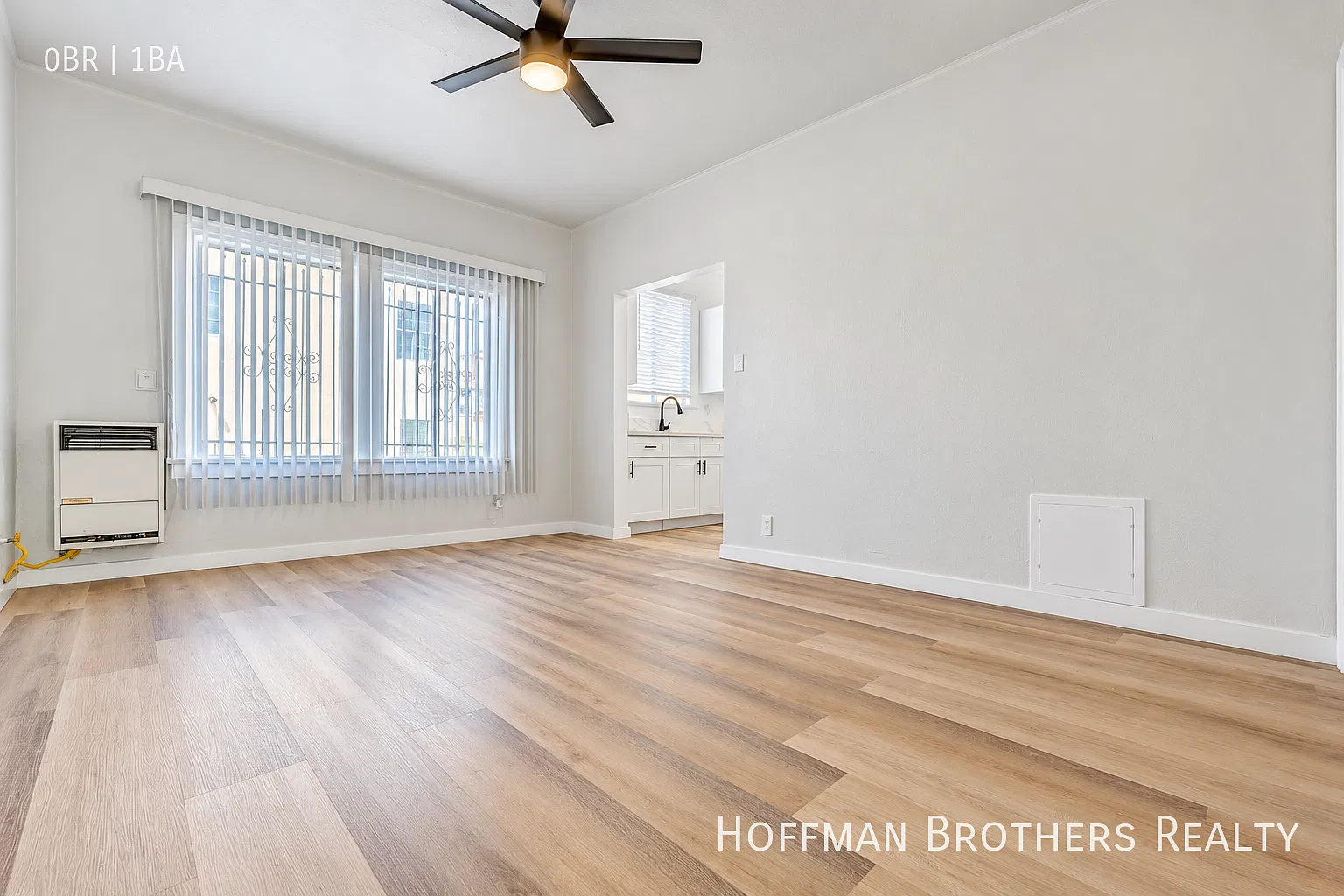 Renovated Koreatown Studio with Stainless Appliances, Laundry Facility & Included Utilities — Photo 1
