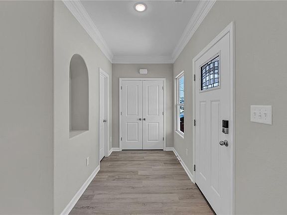 2nd image of 1608 Colon Ave