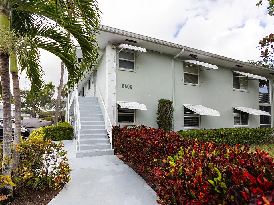 1st image of 2600 SW 22nd Avenue #906