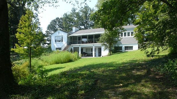 1st image of 4 Madison Cir