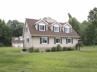 39603 35 1/2 St, Paw Paw, MI 49079