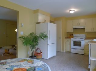 567 N Garden Way, Eugene, OR 97401